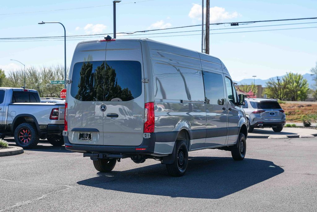 Thumbnail: 2026 Mercedes-Benz Sprinter - 6