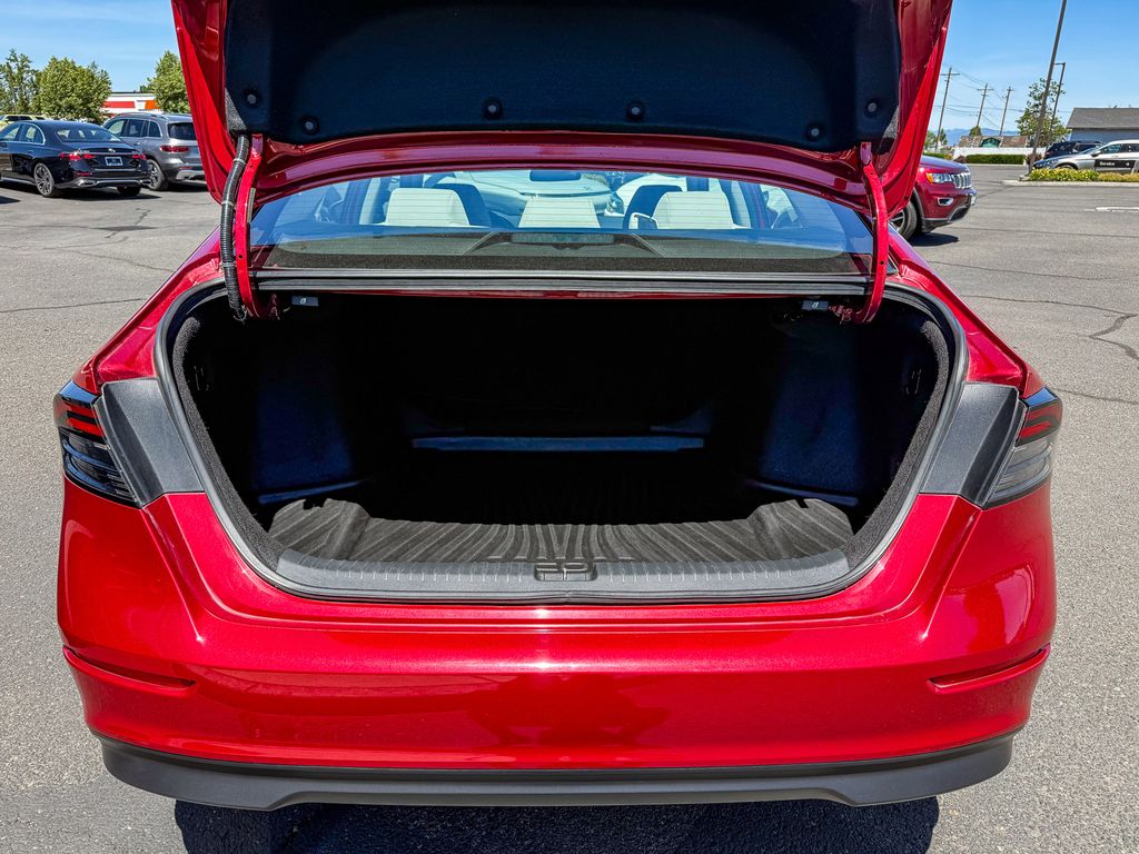 Thumbnail: 2024 Honda Accord - 25
