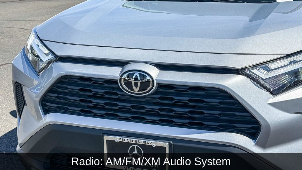 Thumbnail: 2025 Toyota RAV4 - 3