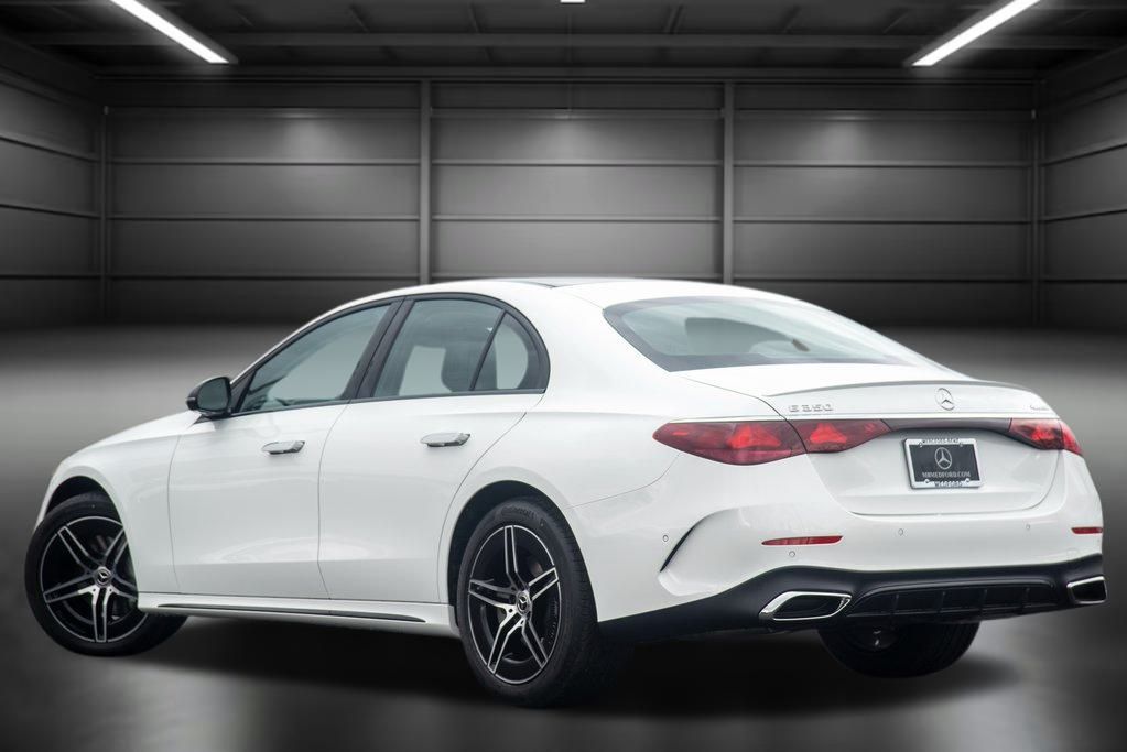 Thumbnail: 2025 Mercedes-Benz E-Class - 12