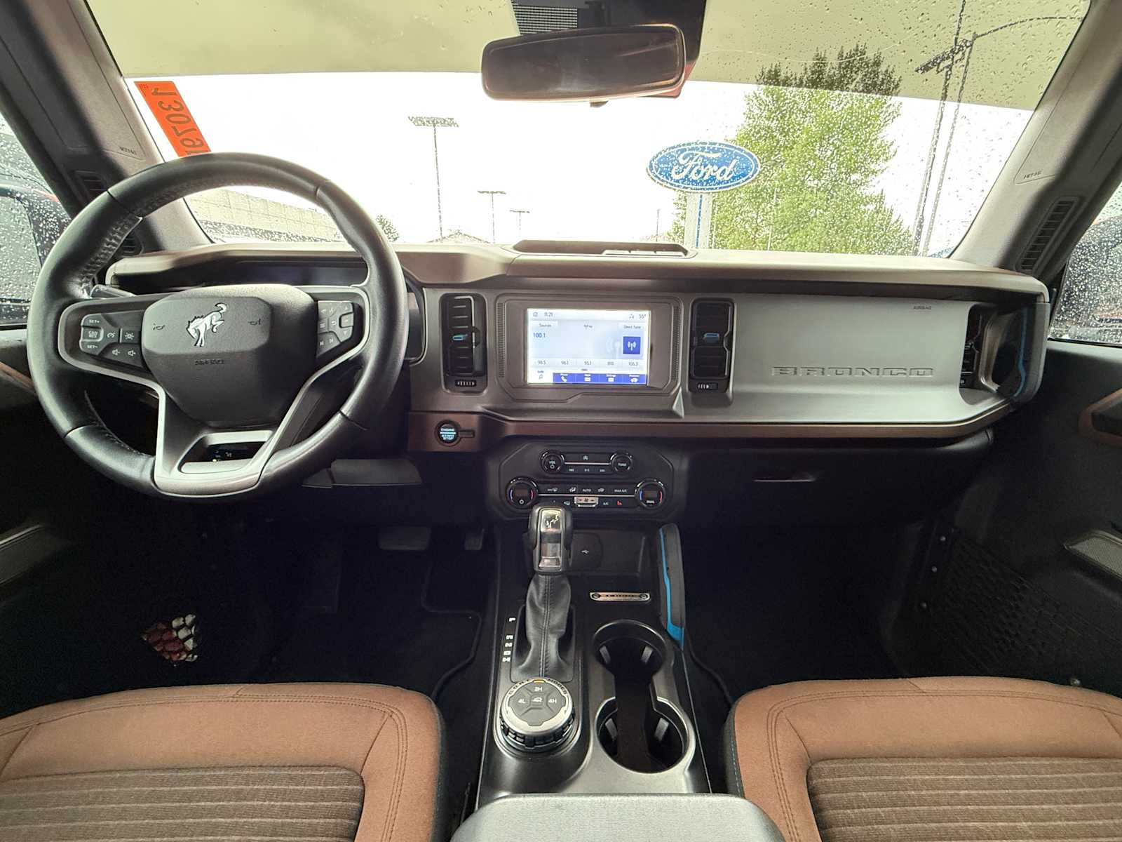 Thumbnail: 2023 Ford Bronco - 28