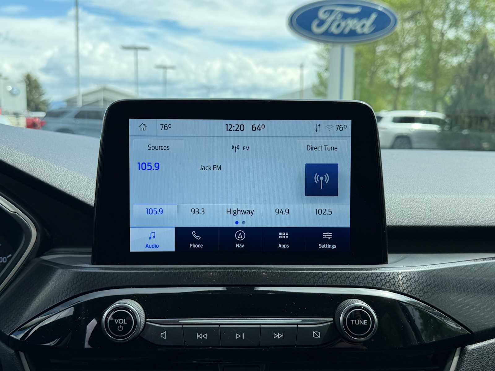 Thumbnail: 2022 Ford Escape - 15