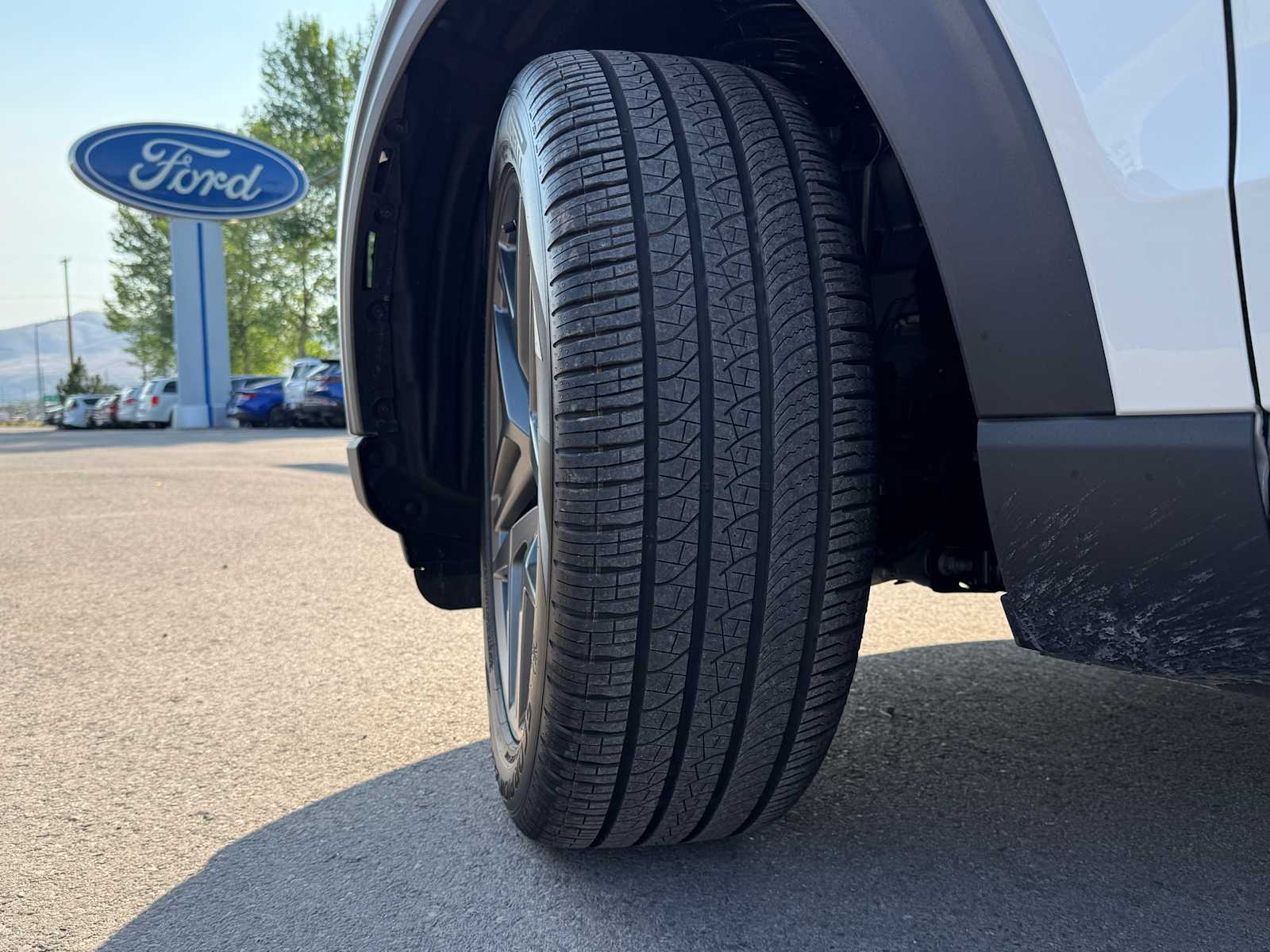 Thumbnail: 2025 Ford Explorer - 33