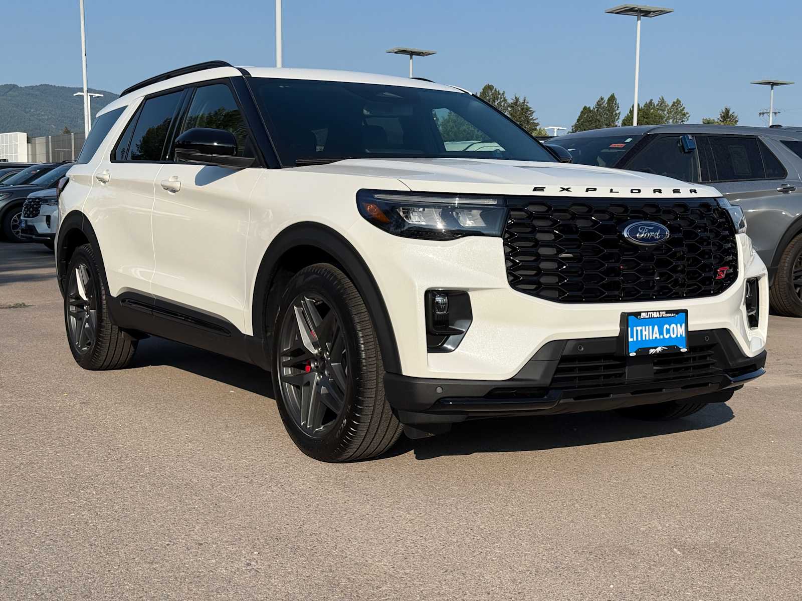 Thumbnail: 2025 Ford Explorer - 4