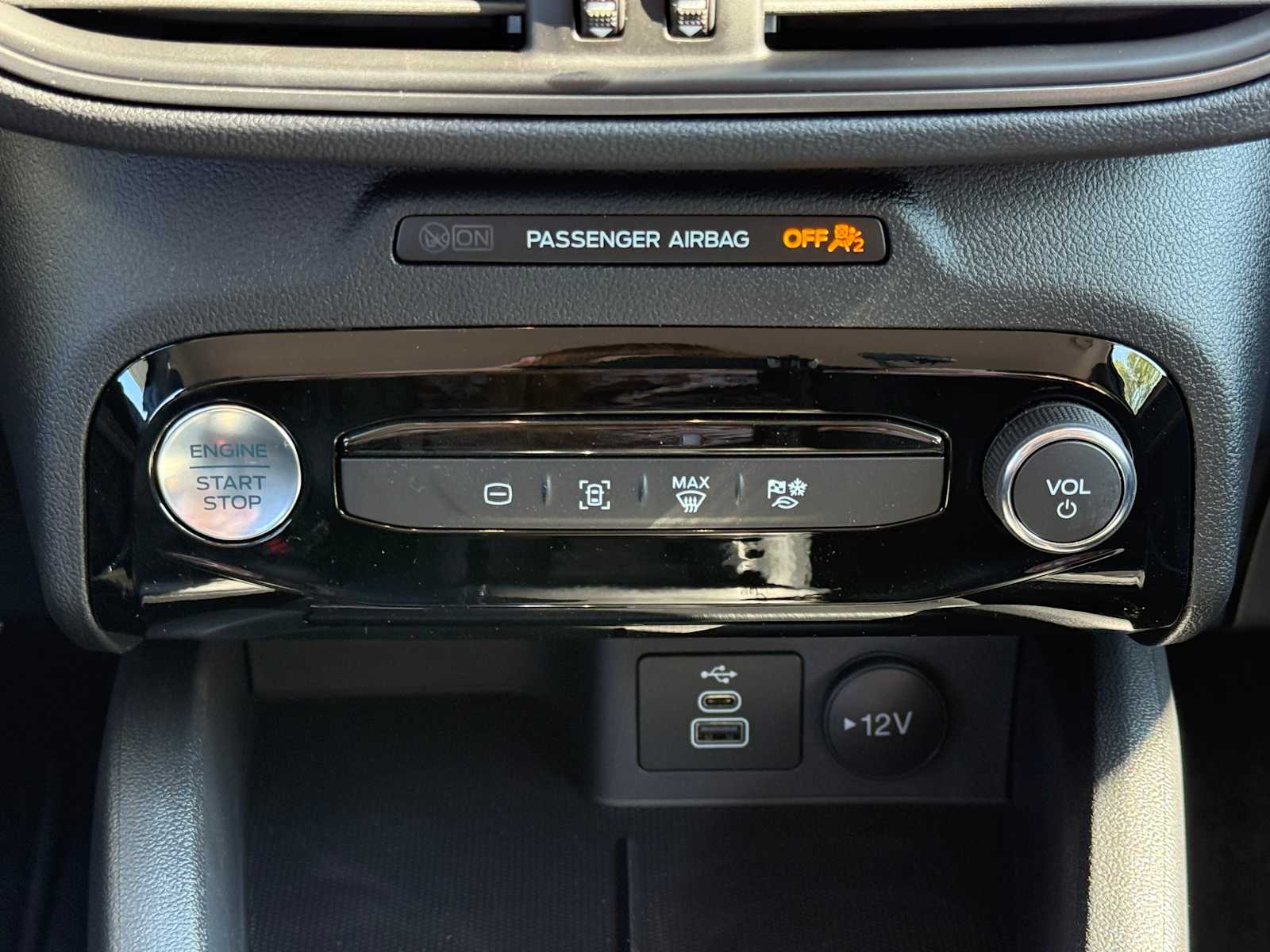 Thumbnail: 2025 Ford Escape - 16