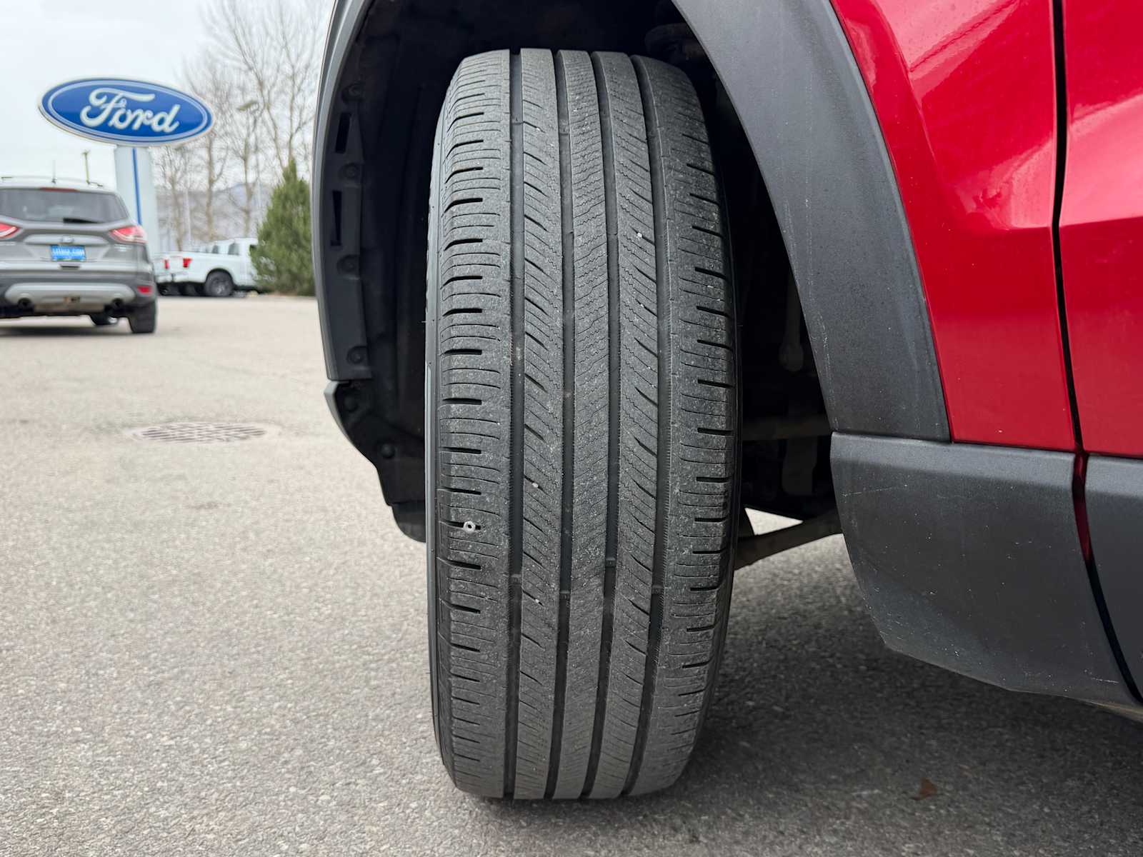 Thumbnail: 2020 Ford Explorer - 31