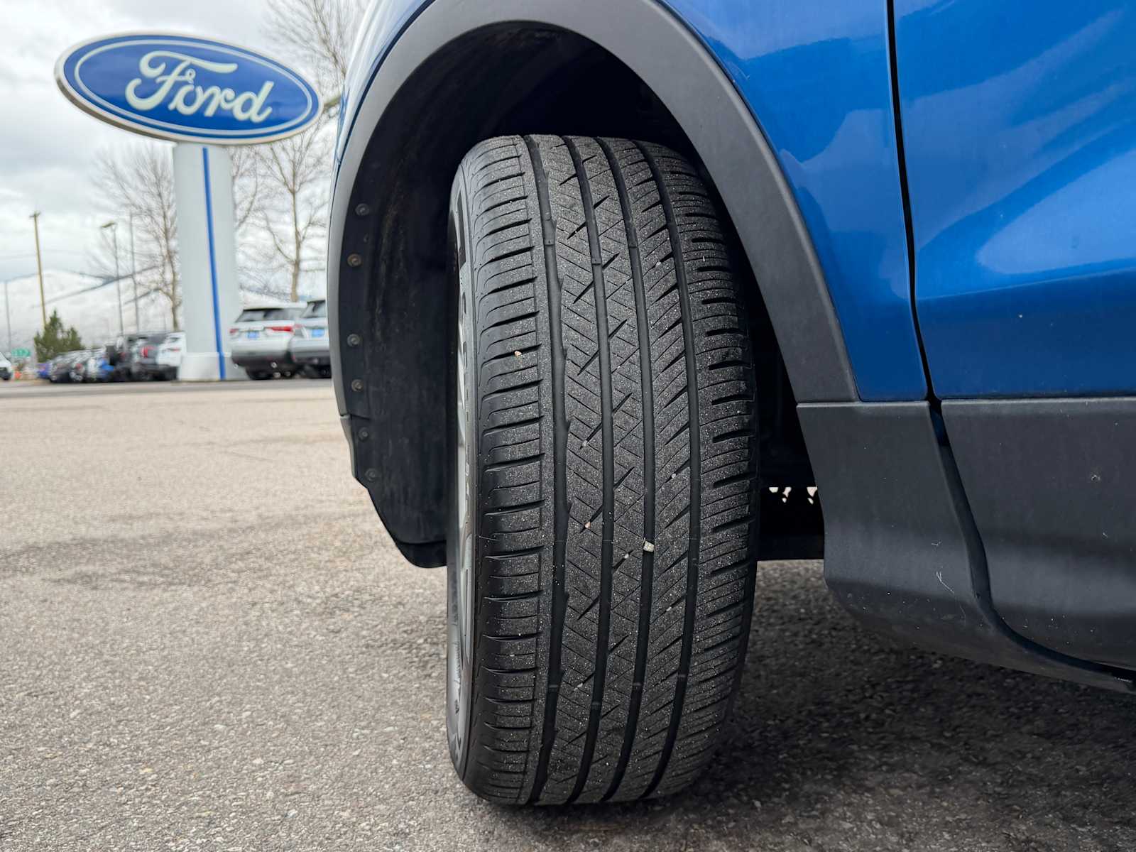 Thumbnail: 2019 Ford Escape - 28