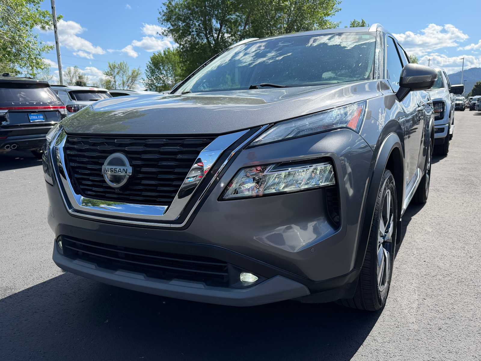 2021 Nissan Rogue SL AWD's photo
