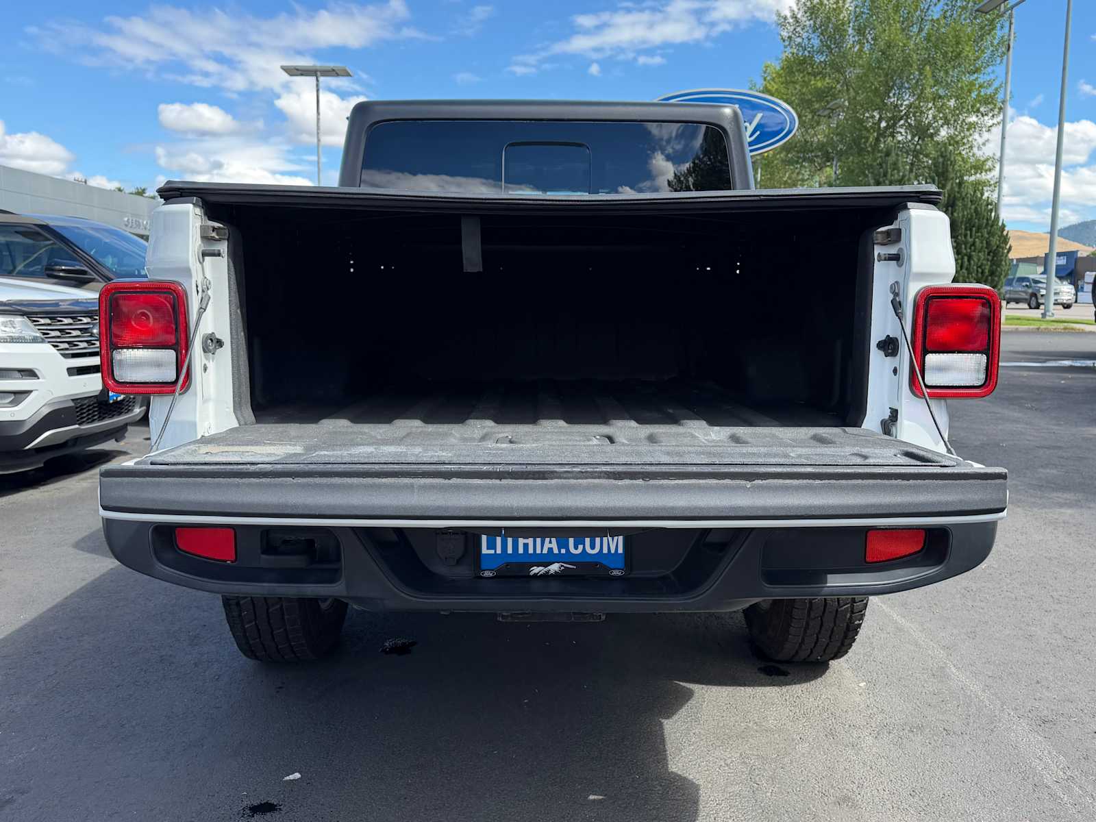 2021 Jeep Gladiator Overland - Photo 6
