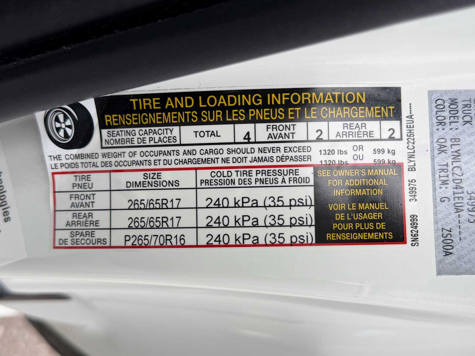 Thumbnail: 2025 Nissan Frontier - 26