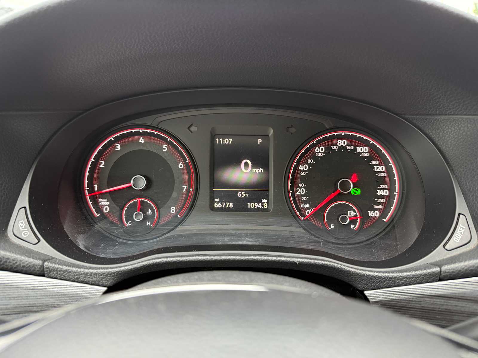 Thumbnail: 2021 Volkswagen Passat - 14