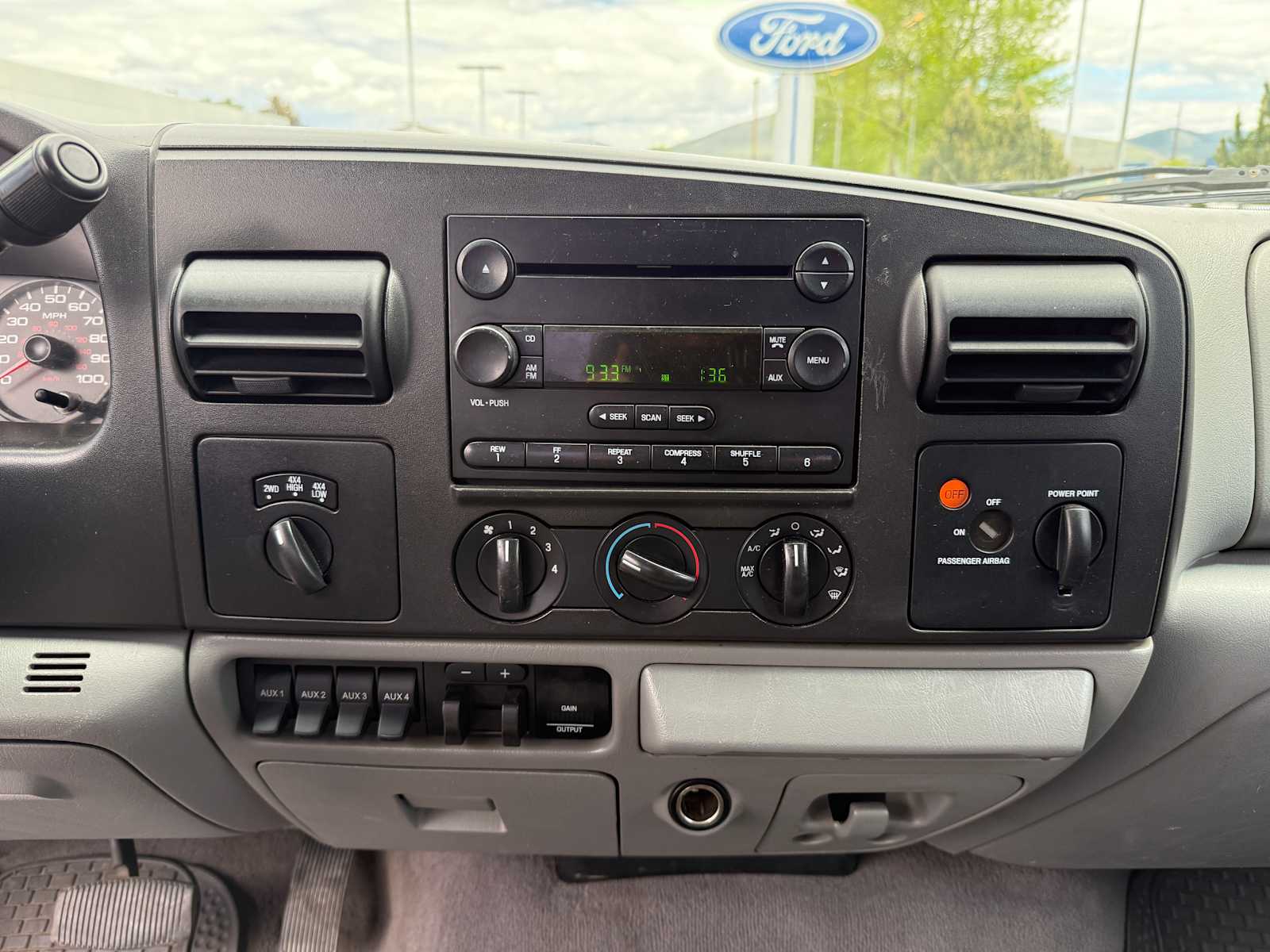 Thumbnail: 2007 Ford Econoline - 17