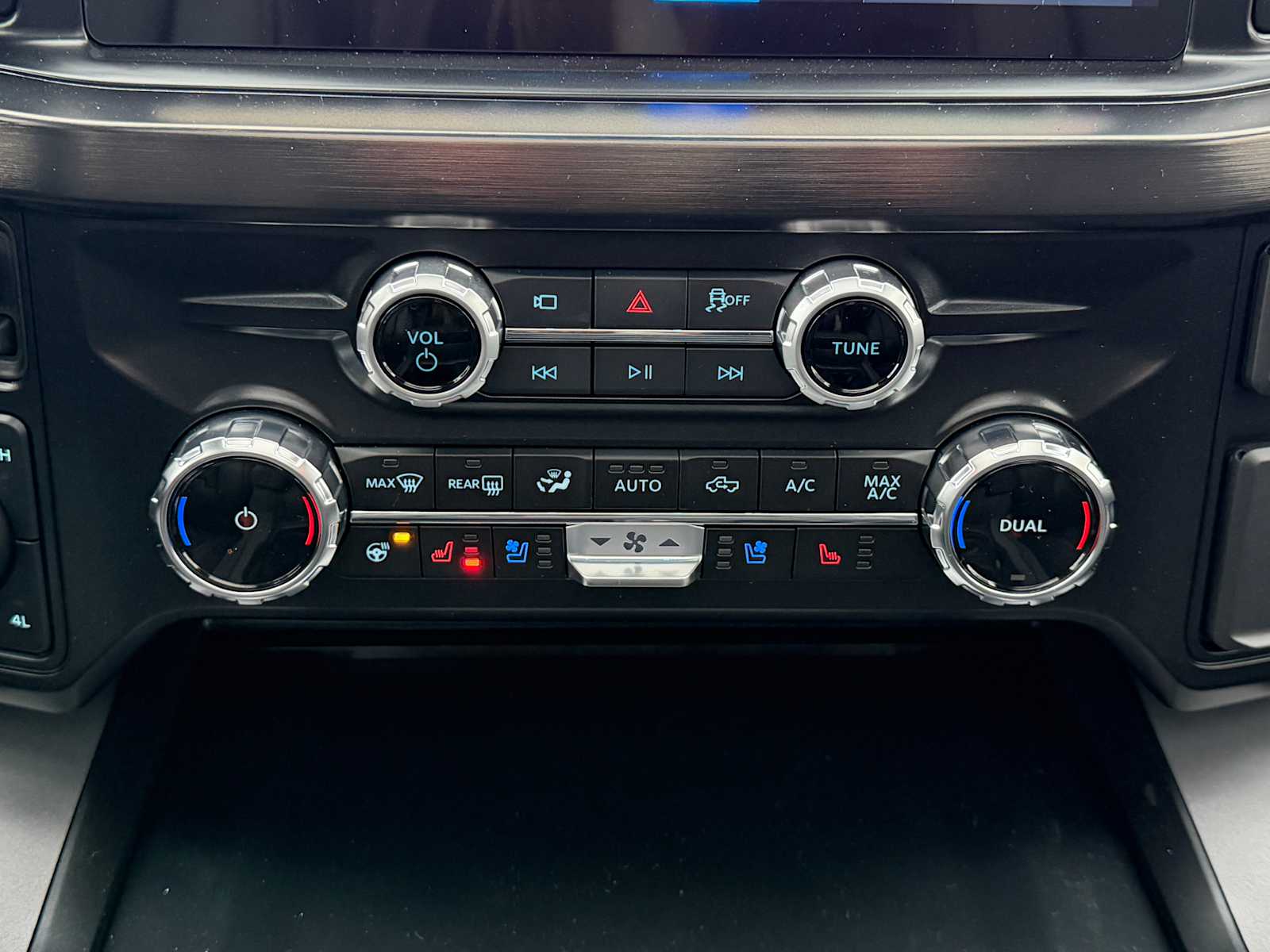 Thumbnail: 2026 Ford F-250 - 18