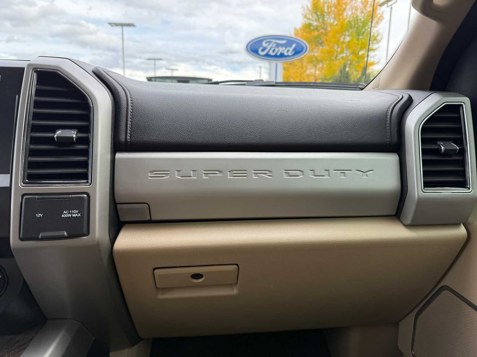 Thumbnail: 2019 Ford Econoline - 21