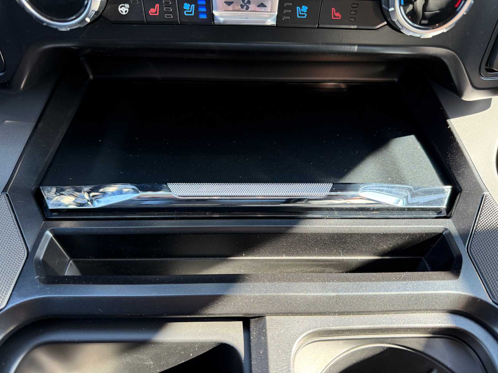 Thumbnail: 2026 Ford F-350 - 19