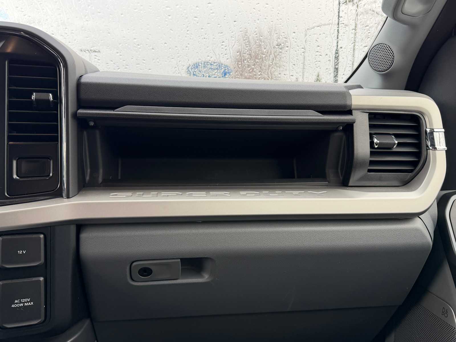 Thumbnail: 2024 Ford Econoline - 25