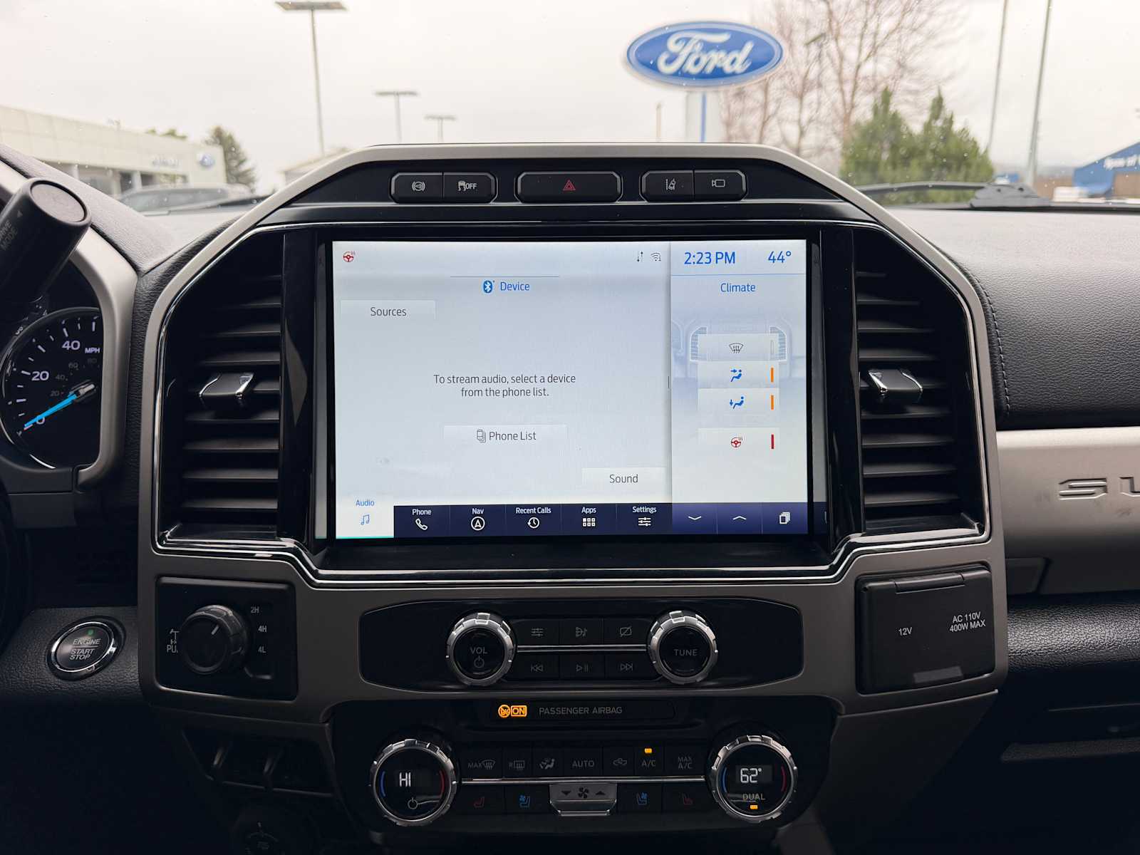 Thumbnail: 2022 Ford Econoline - 18