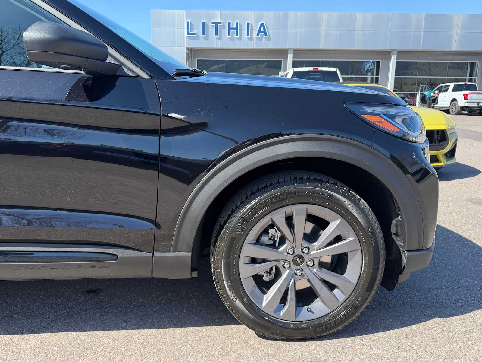 Thumbnail: 2026 Ford Explorer - 5