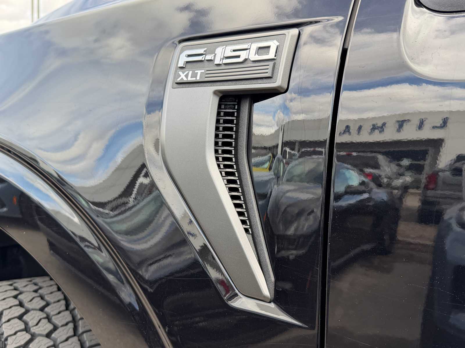 Thumbnail: 2022 Ford F-150 - 31