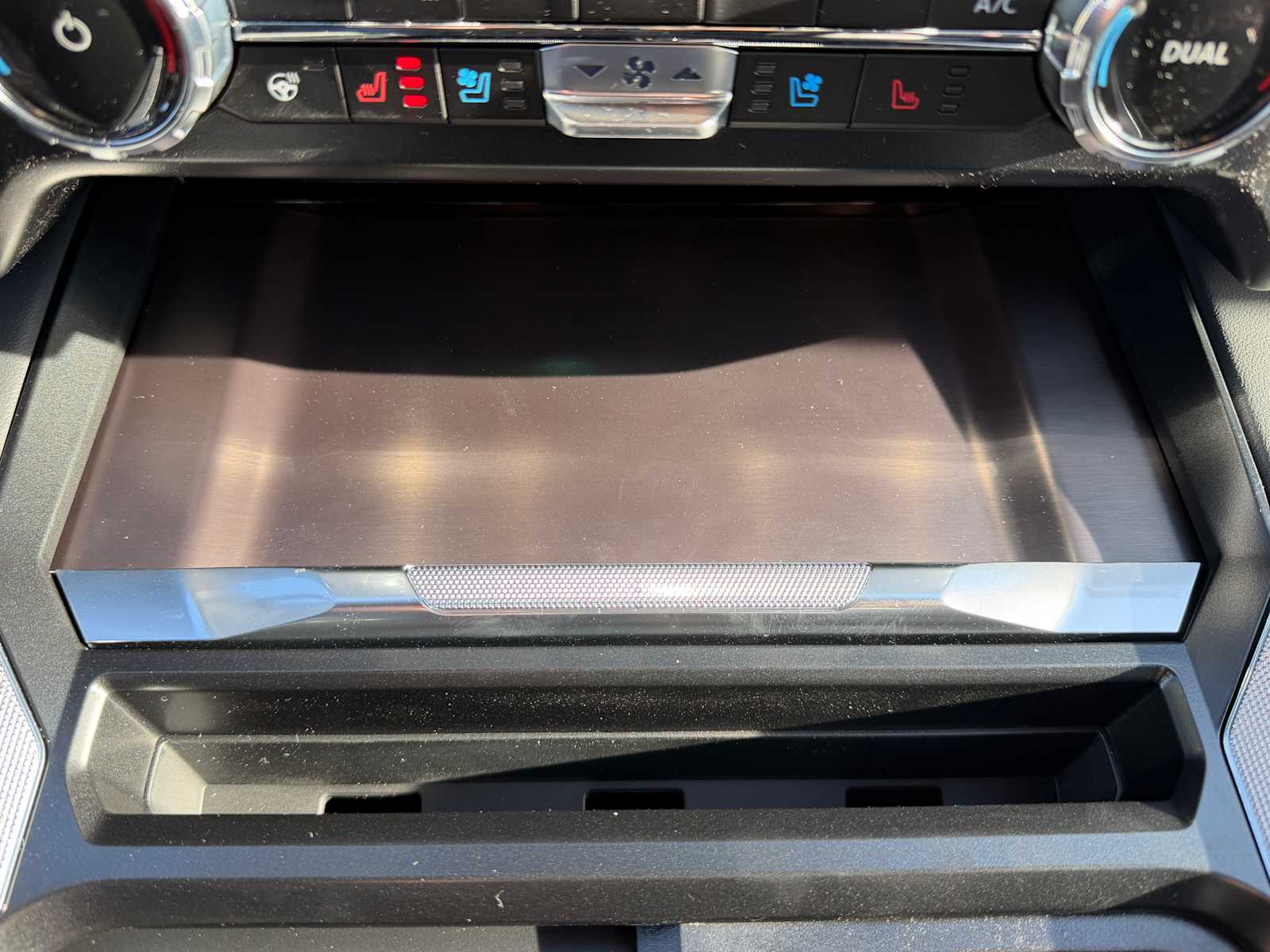 Thumbnail: 2026 Ford F-350 - 19