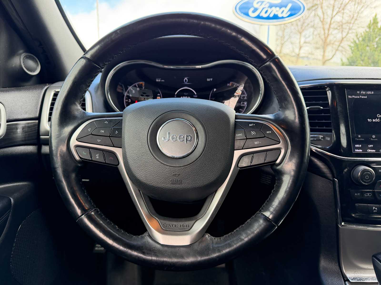 Thumbnail: 2021 Jeep Grand Cherokee - 14