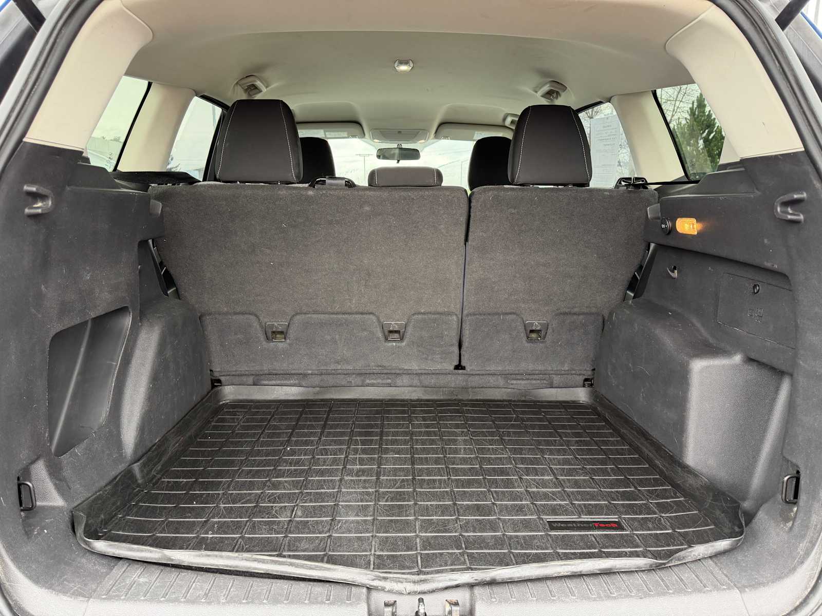 Thumbnail: 2019 Ford Escape - 10