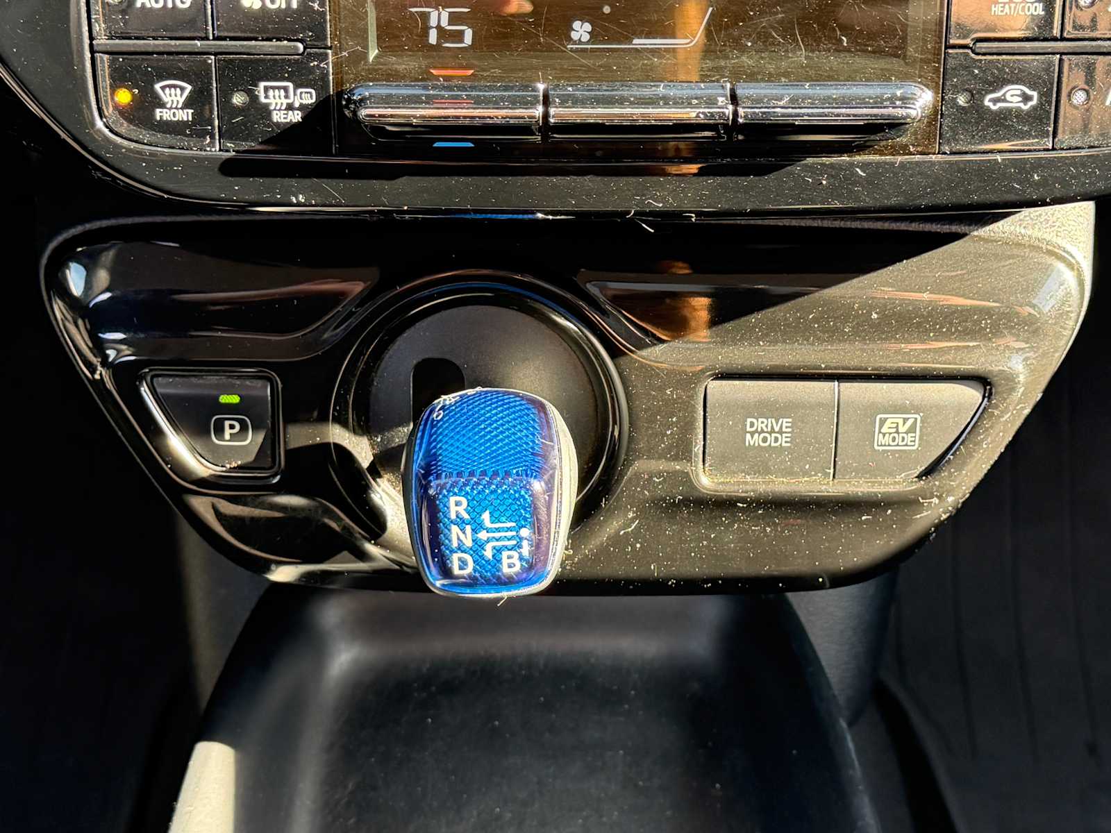 Thumbnail: 2018 Toyota Prius - 20