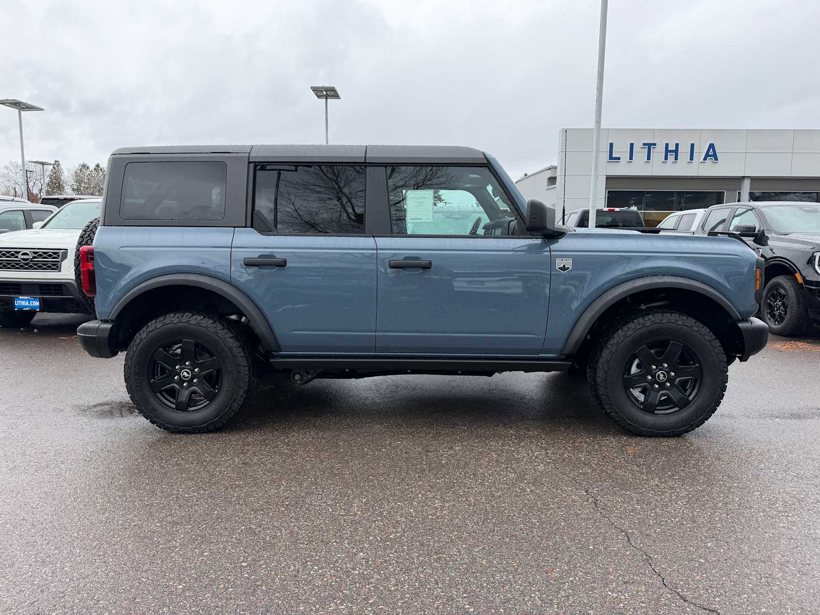 Thumbnail: 2025 Ford Bronco - 6