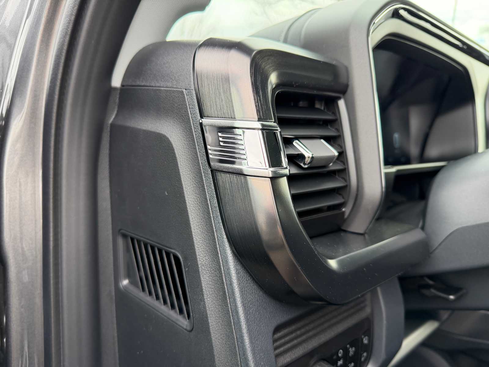 Thumbnail: 2026 Ford F-350 - 11