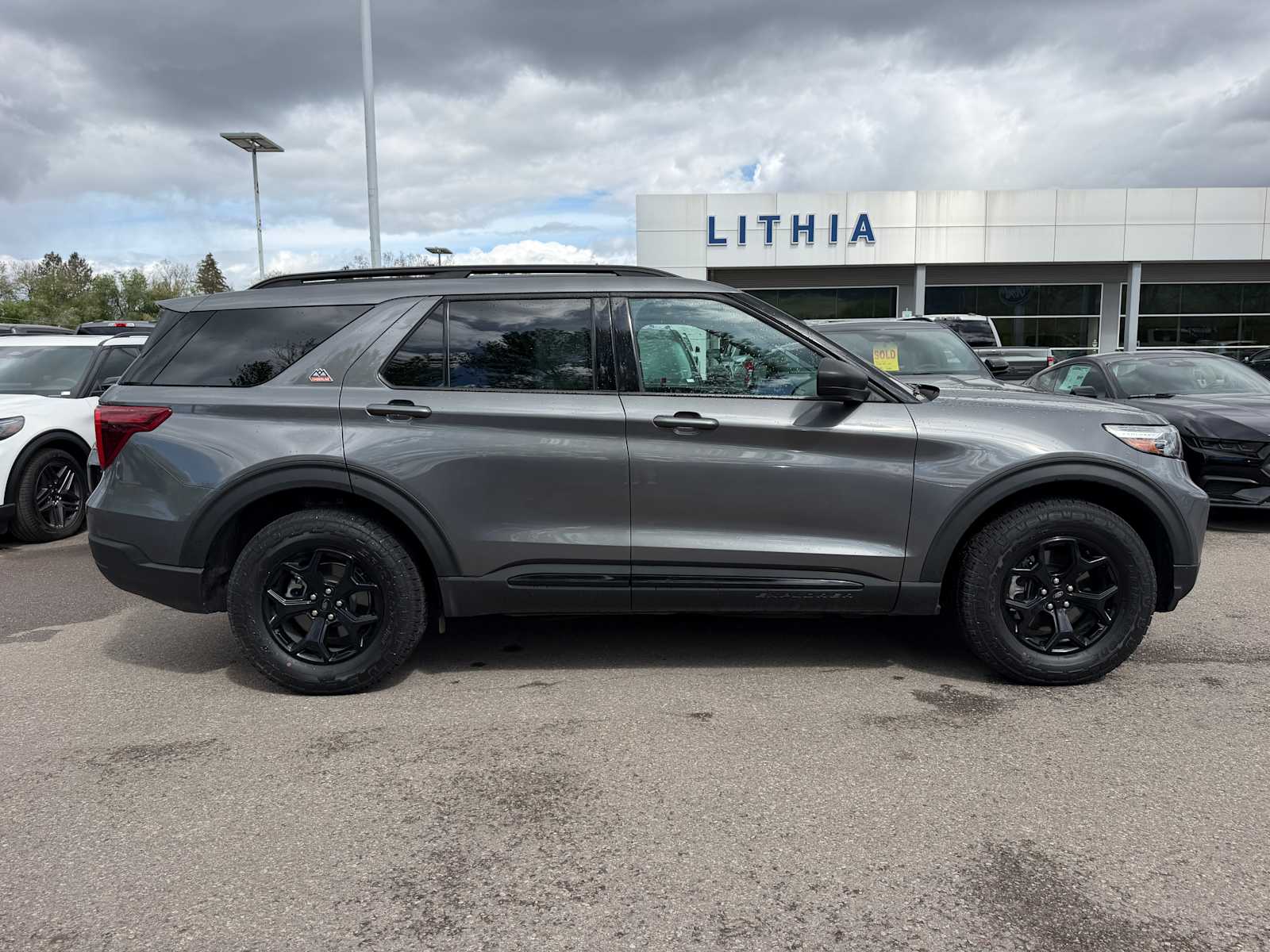 Thumbnail: 2023 Ford Explorer - 6