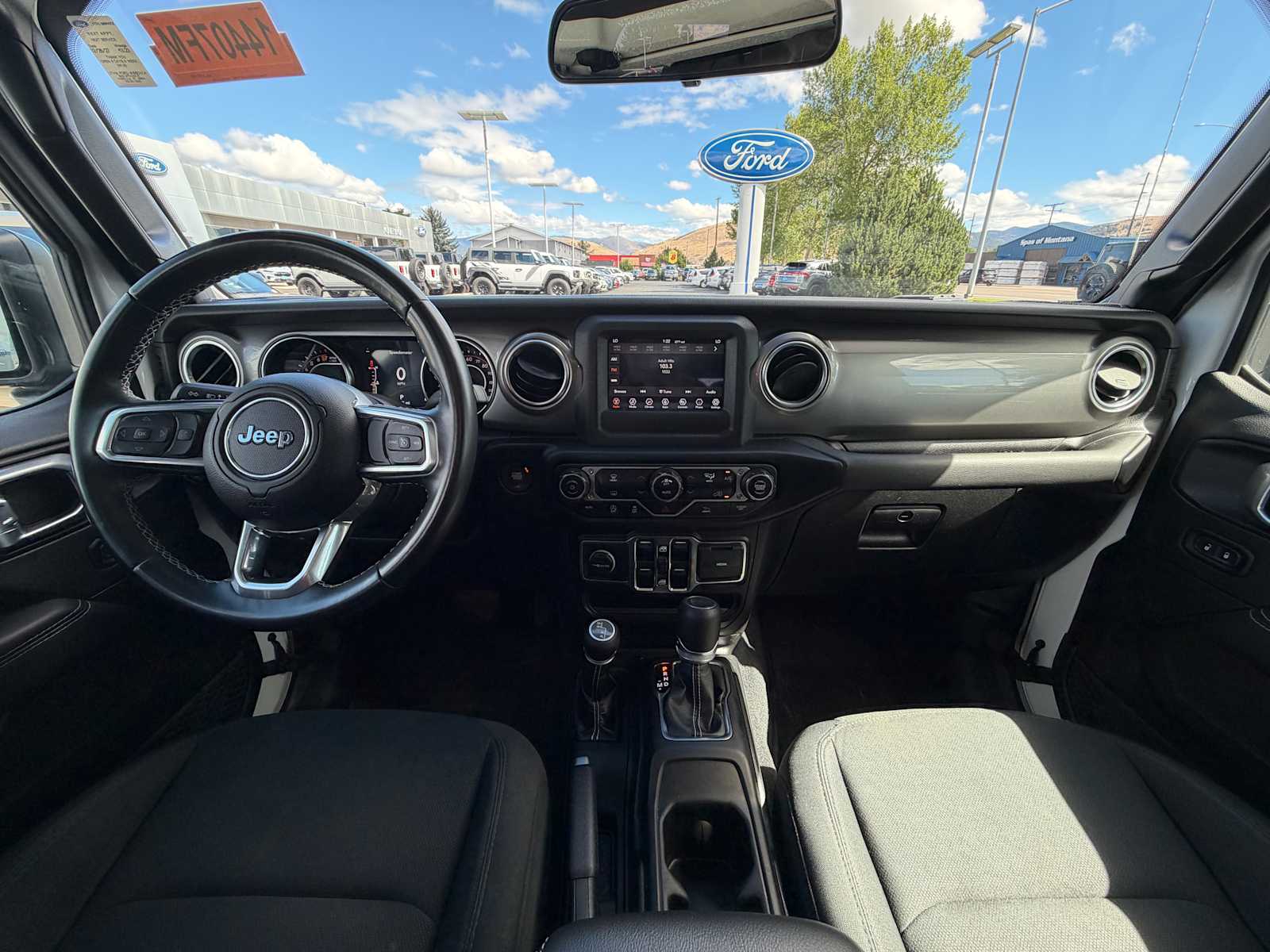 2021 Jeep Gladiator Overland - Photo 18