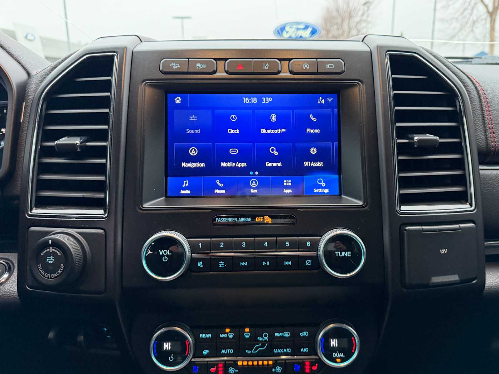 Thumbnail: 2021 Ford Expedition - 16