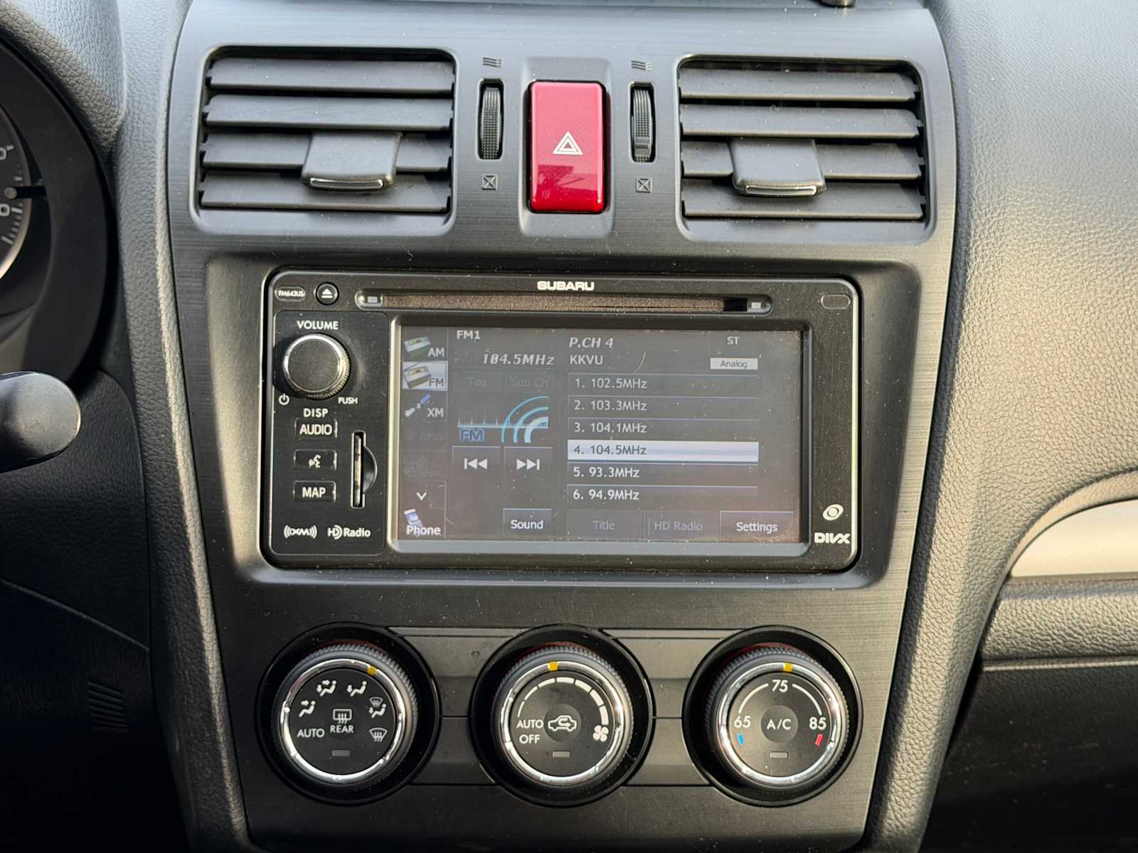 Thumbnail: 2014 Subaru XV Crosstrek - 16