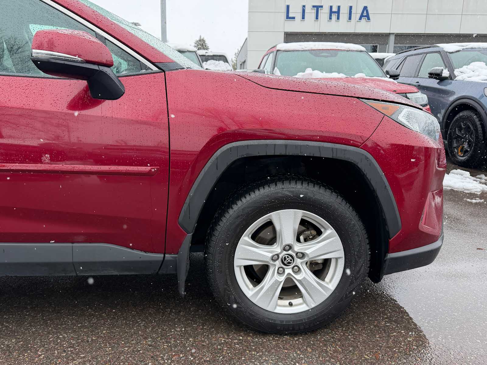 Thumbnail: 2021 Toyota RAV4 - 5