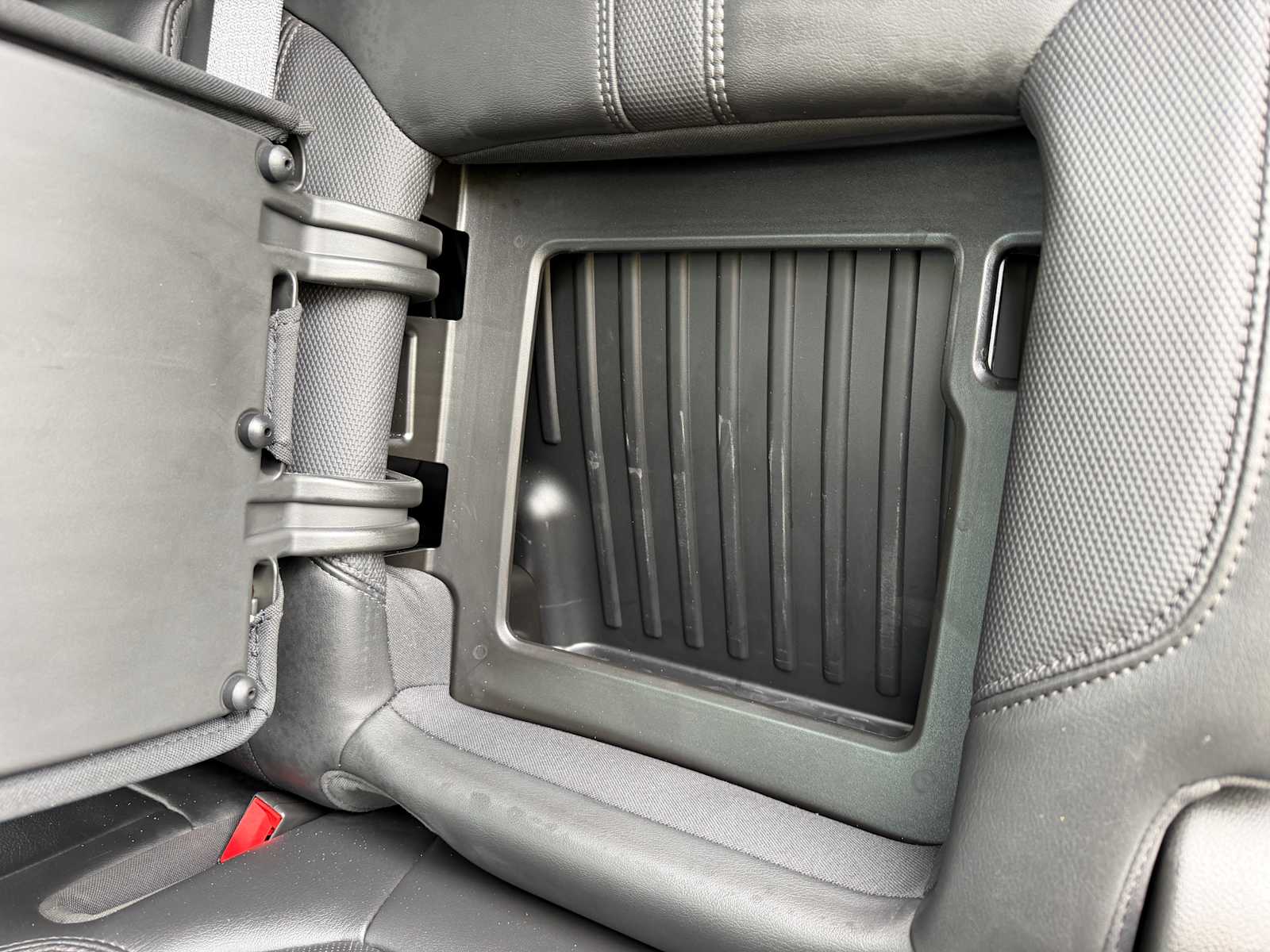 Thumbnail: 2022 Chevrolet Silverado 3500 - 31