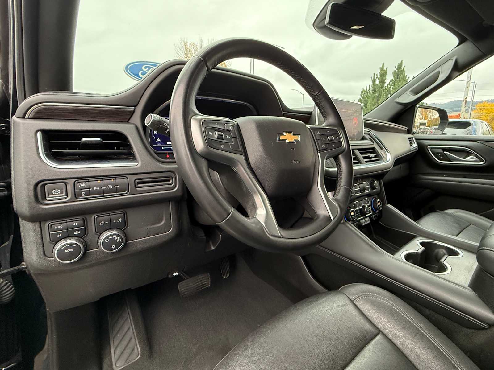 Thumbnail: 2023 Chevrolet Tahoe - 14