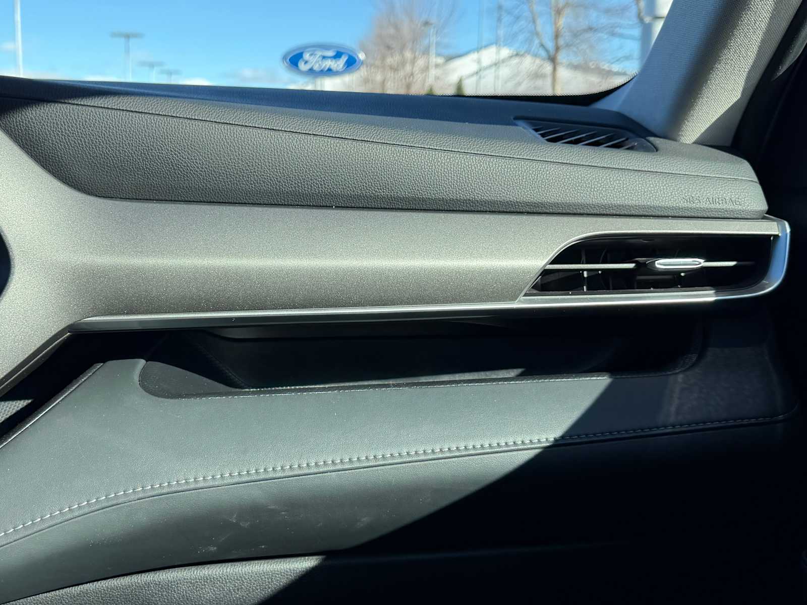 Thumbnail: 2022 Toyota Highlander - 22