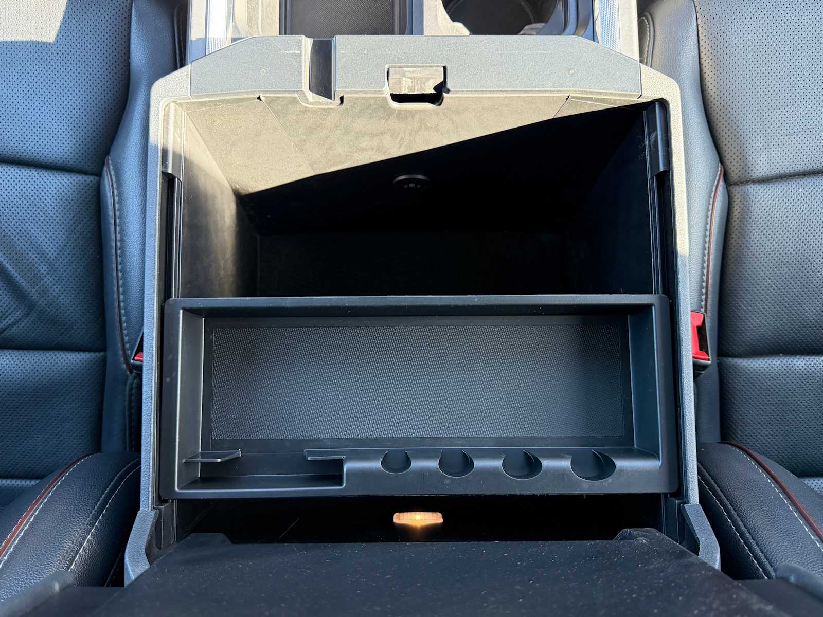 Thumbnail: 2024 Ford Econoline - 28