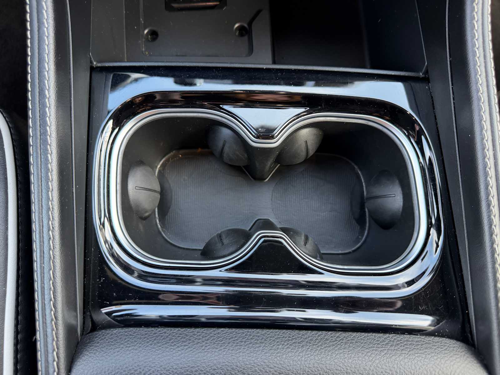 Thumbnail: 2025 Chrysler Pacifica - 19