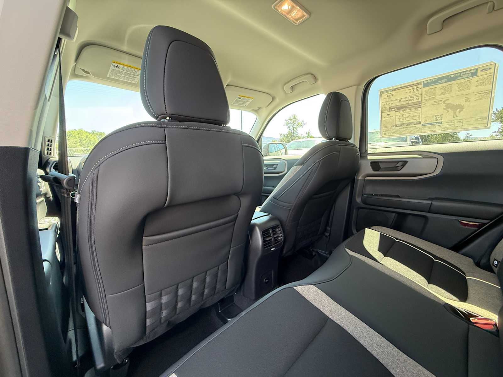 Thumbnail: 2025 Ford Bronco Sport - 25