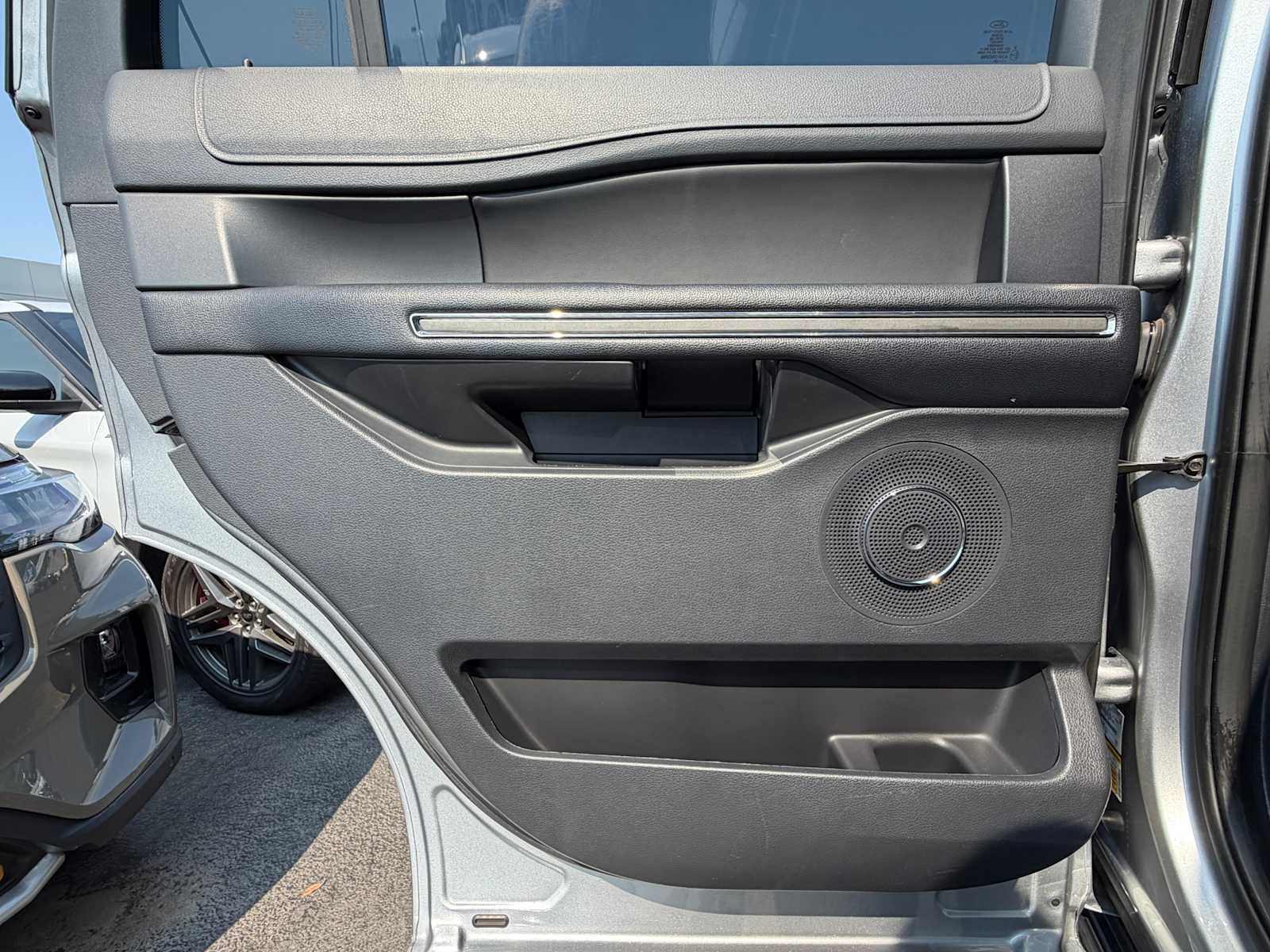 2024 Ford Expedition XLT - Photo 25