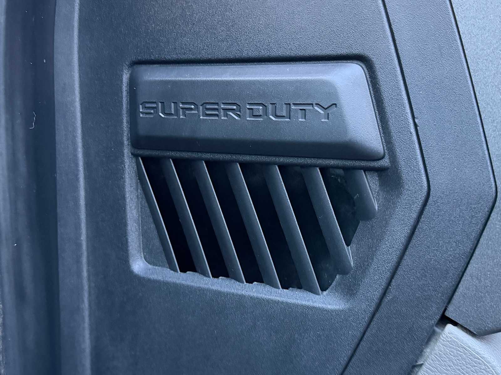 Thumbnail: 2019 Ford Econoline - 11