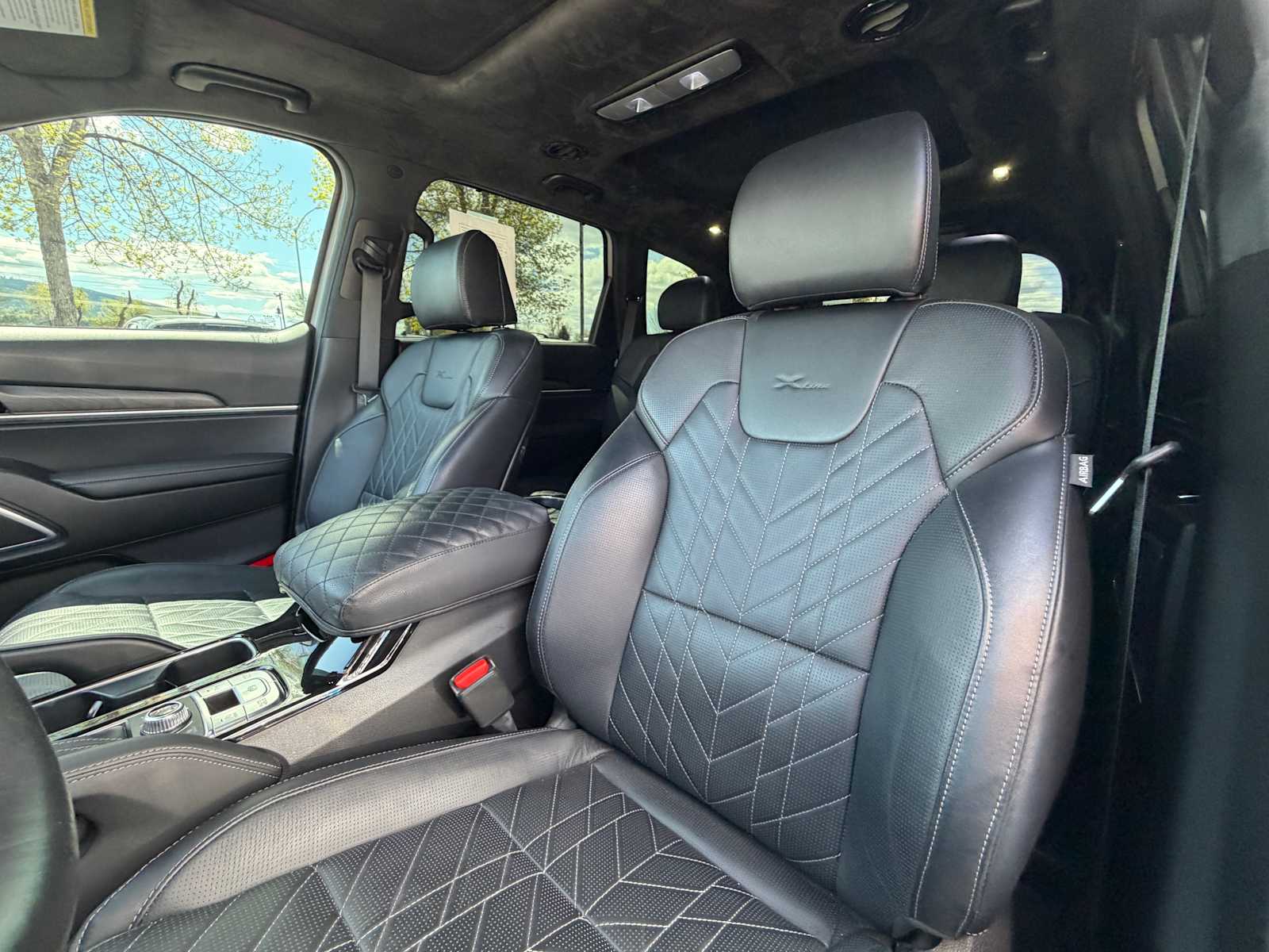 Thumbnail: 2023 Kia Telluride - 11