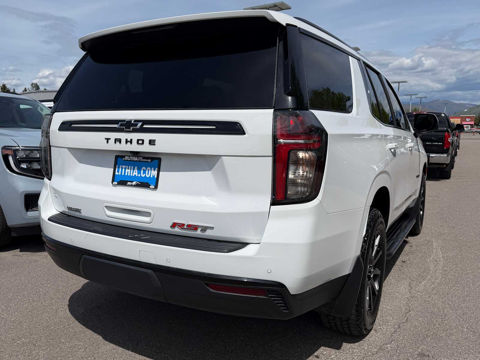 Thumbnail: 2023 Chevrolet Tahoe - 7