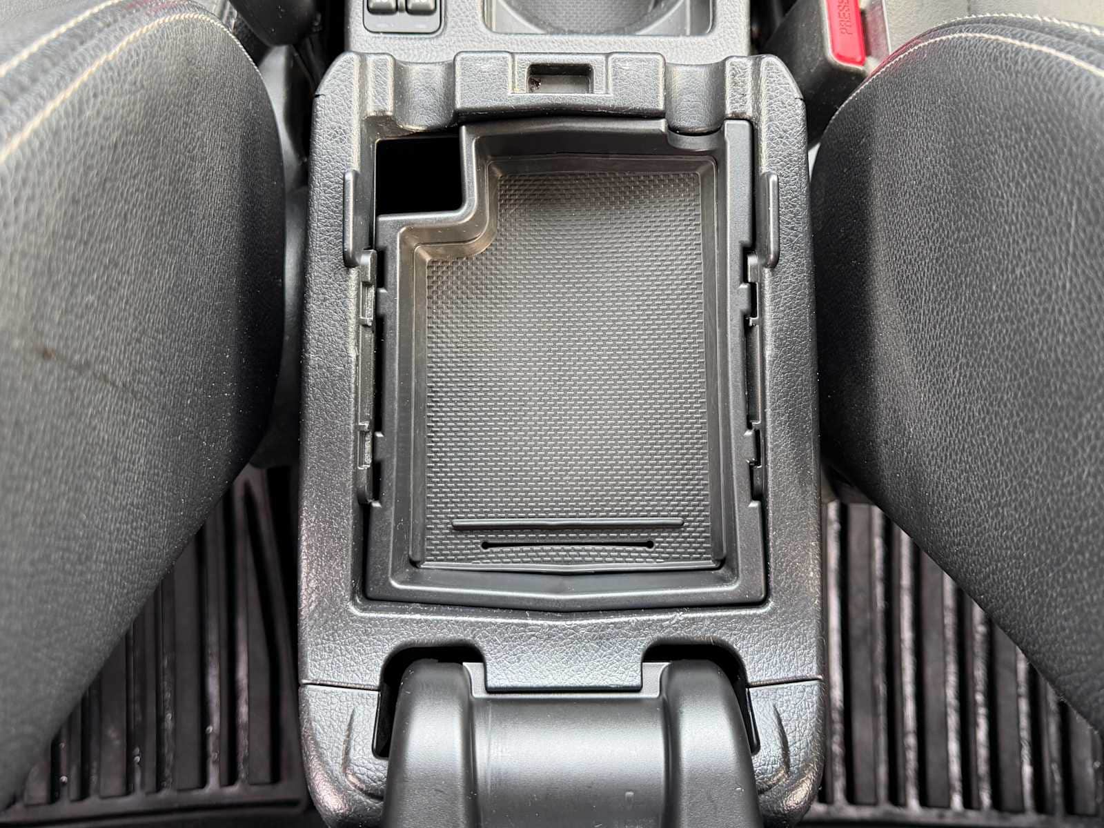 Thumbnail: 2014 Subaru XV Crosstrek - 22