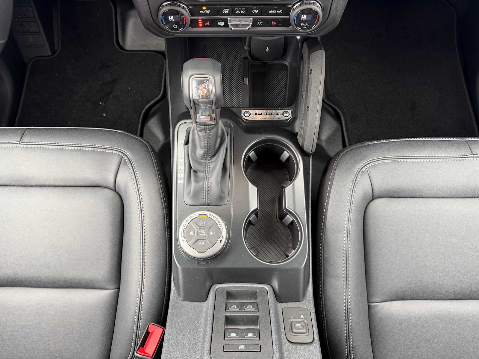 Thumbnail: 2025 Ford Bronco - 21