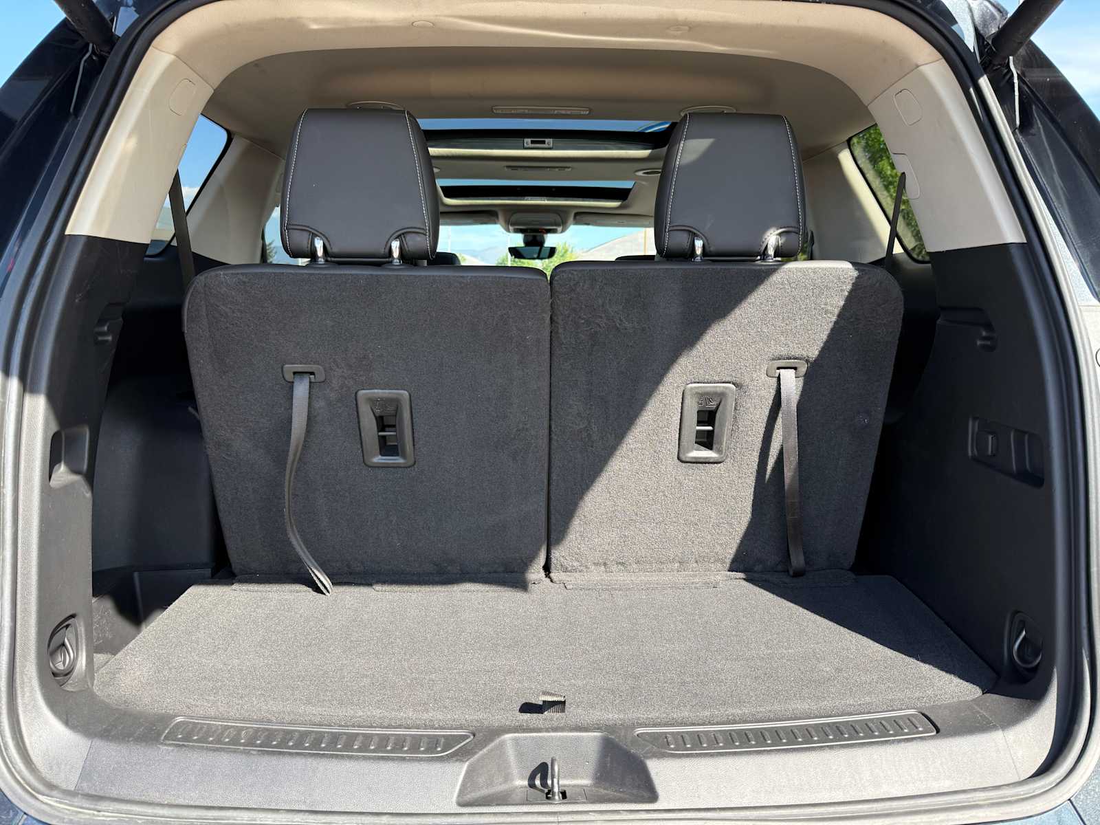 Thumbnail: 2021 GMC Acadia - 10