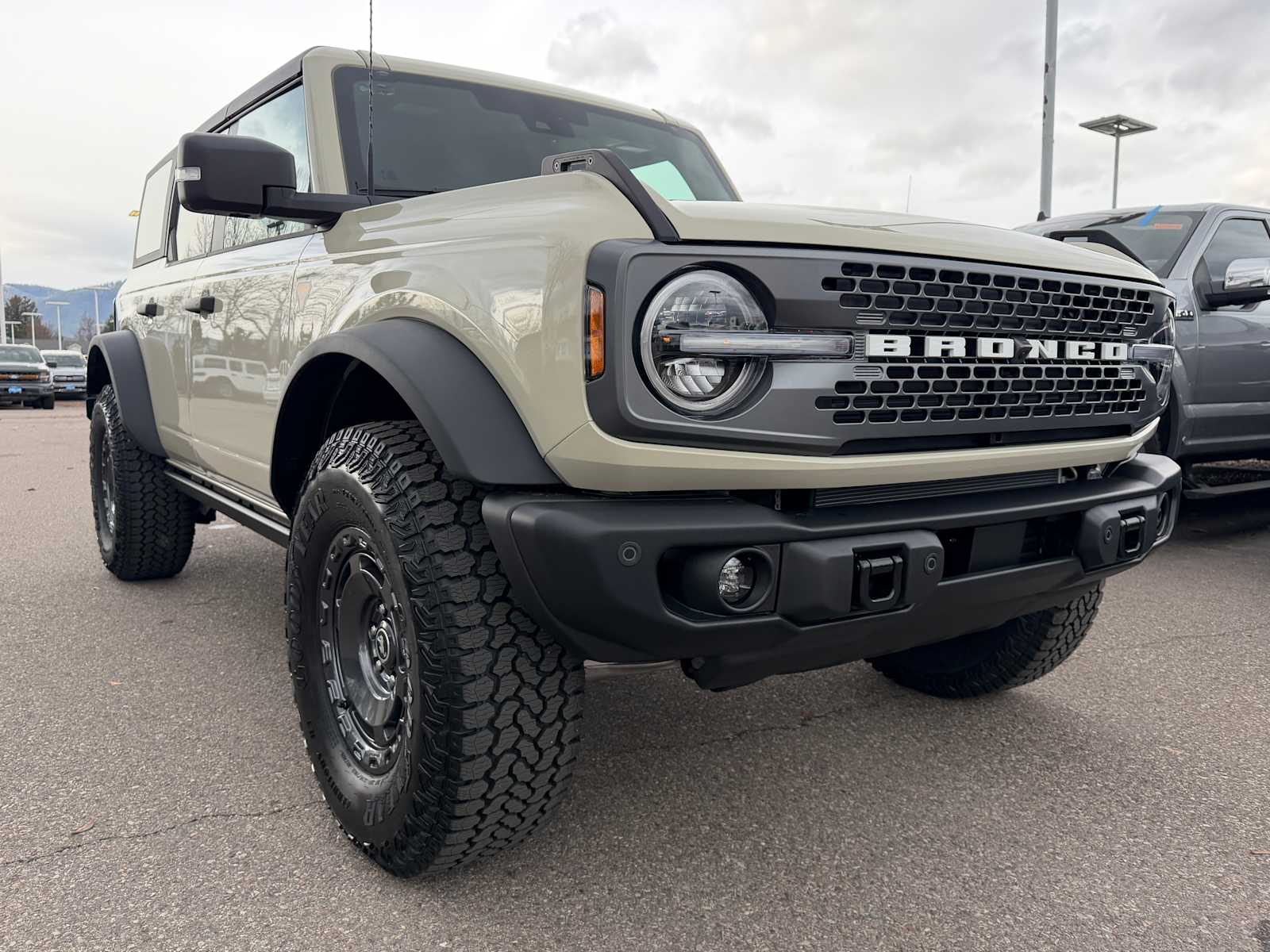 Thumbnail: 2025 Ford Bronco - 4