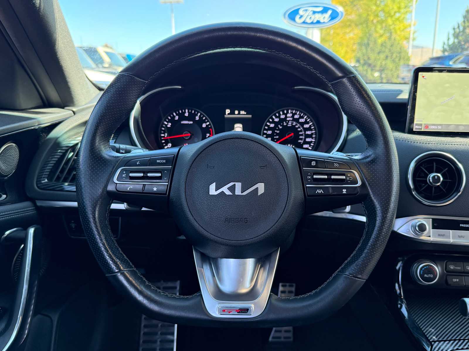Thumbnail: 2022 Kia Stinger - 13