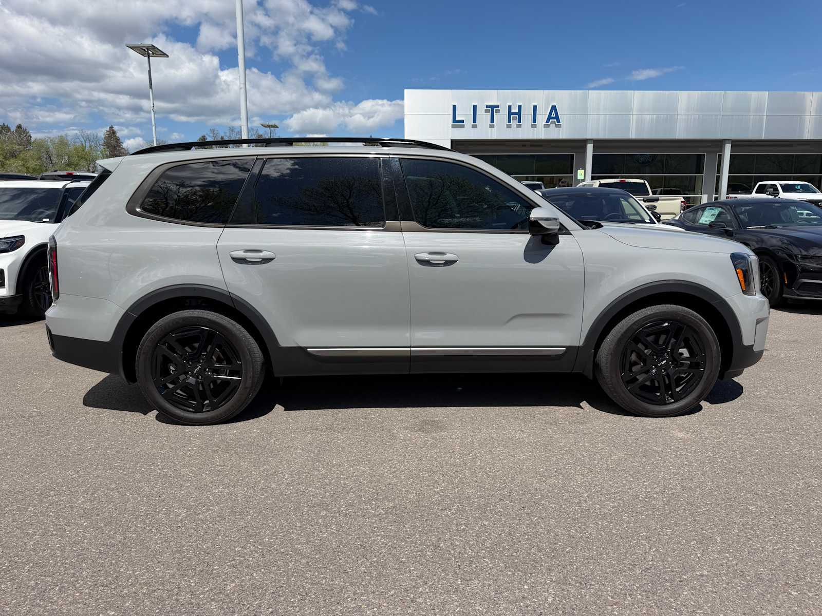 Thumbnail: 2023 Kia Telluride - 6
